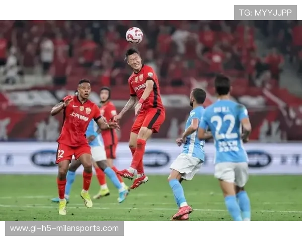 中超悬念渐少多队提前上岸大连英博顽强拼搏赢得广泛尊重 中超悬念渐少多队提前上岸大连英博顽强拼搏赢得广泛尊重