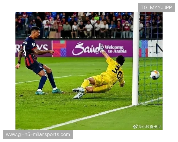 柔佛新山轻松逆袭申花,继续在亚冠赛场展现强大实力 柔佛新山轻松逆袭申花,继续在亚冠赛场展现强大实力