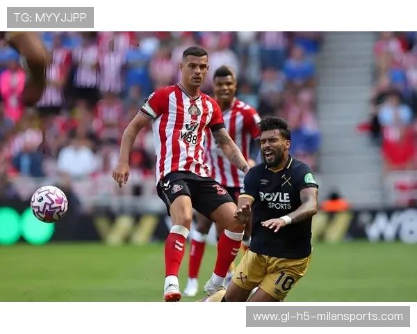 英超逆转大战不断,争冠悬念持续升温!,英超转会传闻 英超逆转大战不断,争冠悬念持续升温!,英超转会传闻