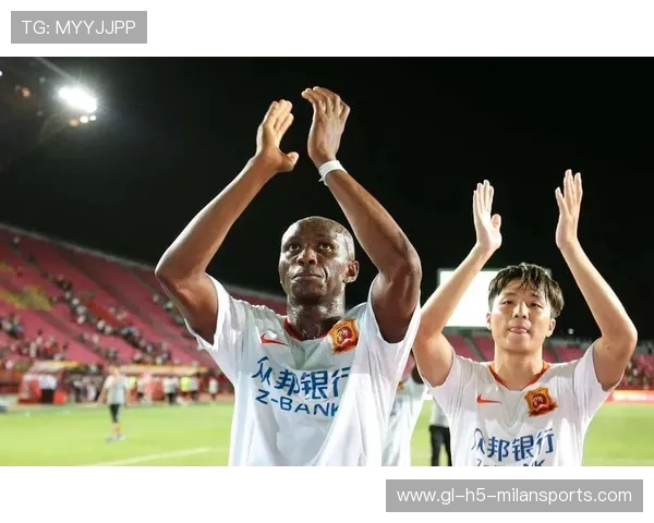 英超流行高空轰炸!高中锋战术全面复苏! 英超流行高空轰炸!高中锋战术全面复苏!