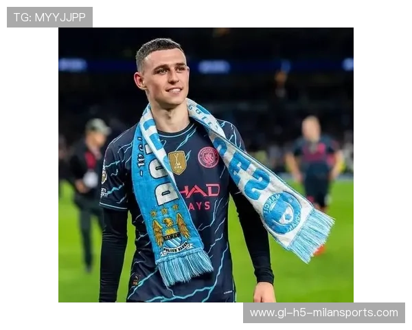 曼城左翼传中精准，福登凌空扫射命中