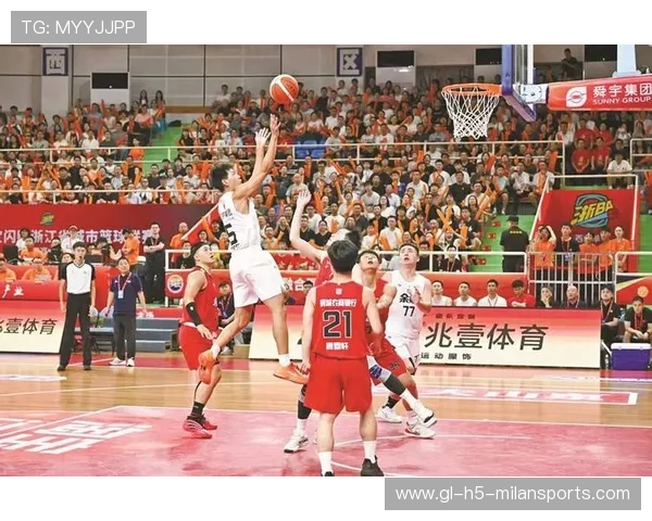 CBA 主场球迷制造震耳欲聋的氛围