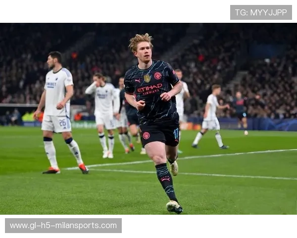 德布劳内精准定位传球形成黄金机会，曼城再次接近成功